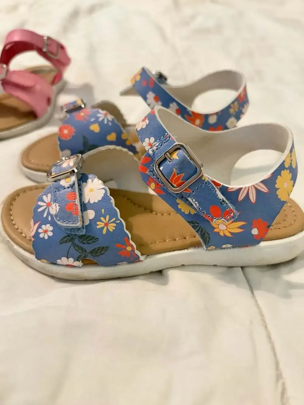 Lands’ End Toddler Girls Sandals Size 9 Lot of 2 Pink & Blue Floral Scalloped